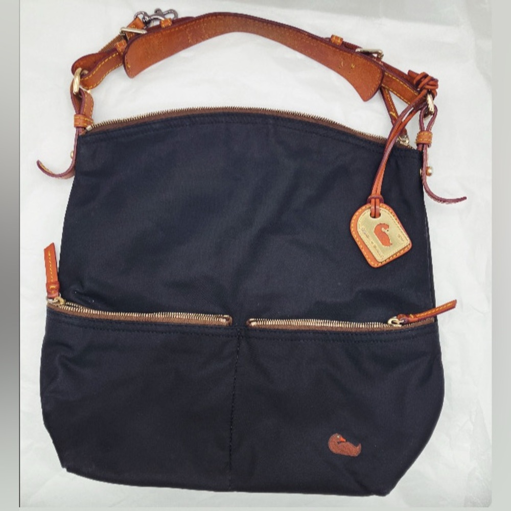 Dooney & Bourke Black and Tan Shoulder Bag nylon leather - Picture 3 of 11